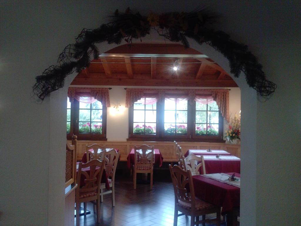 Hotel Villa Fosine Pinzolo Exterior photo